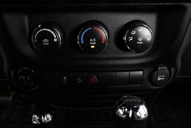 2015 Jeep Wrangler Unlimited Freedom Edition