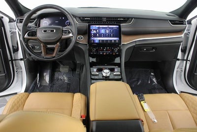 2023 Jeep Grand Cherokee L Summit