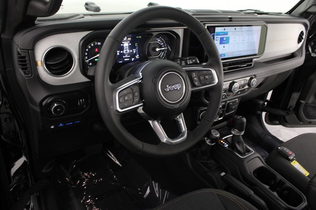 2025 Jeep Wrangler 4xe Sahara