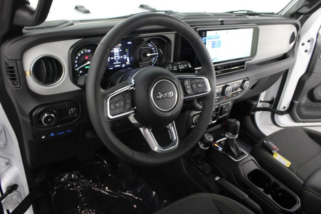 2025 Jeep Wrangler 4xe Sahara