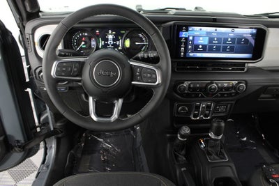 2025 Jeep Wrangler 4xe Sahara