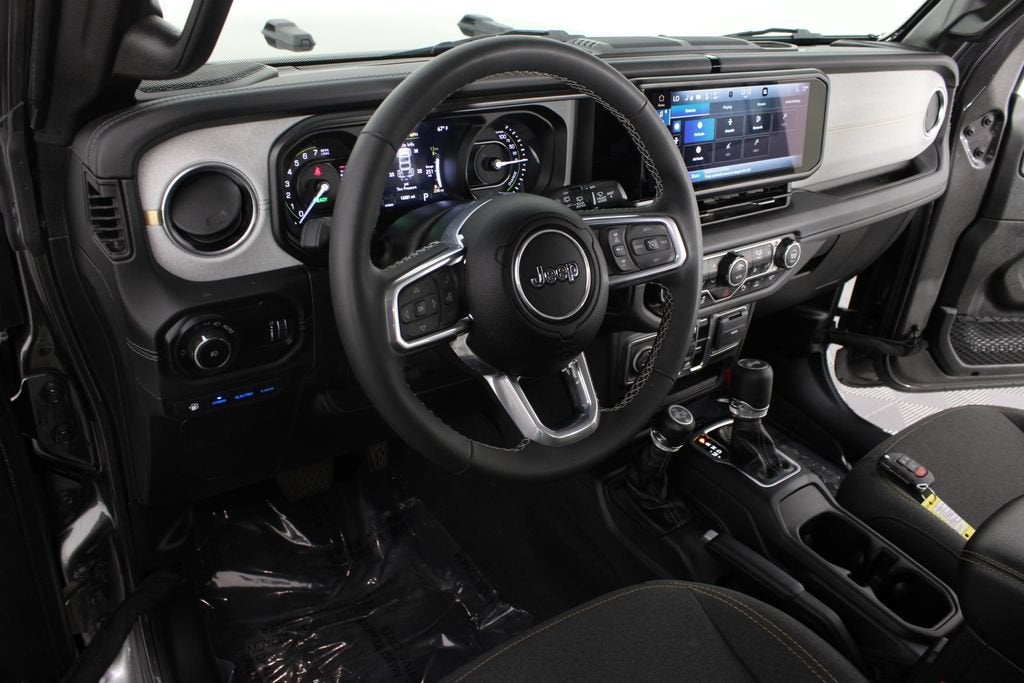 2025 Jeep Wrangler 4xe Sahara
