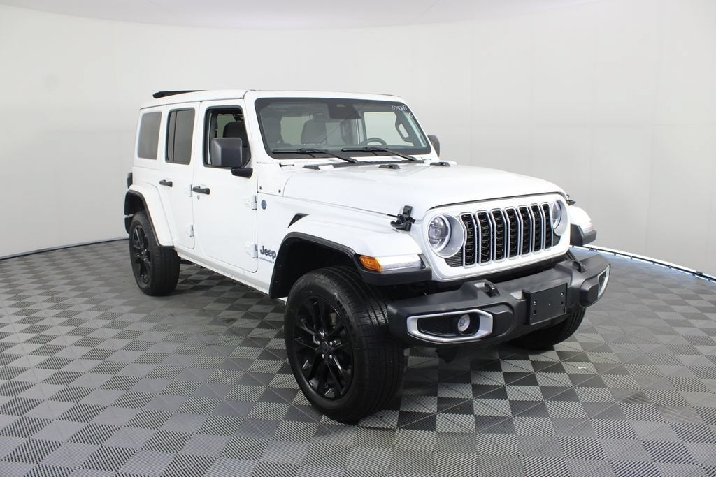 2025 Jeep Wrangler 4xe Sahara