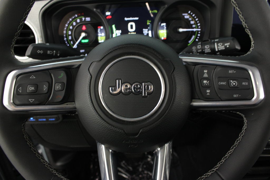 2025 Jeep Wrangler 4xe Sahara