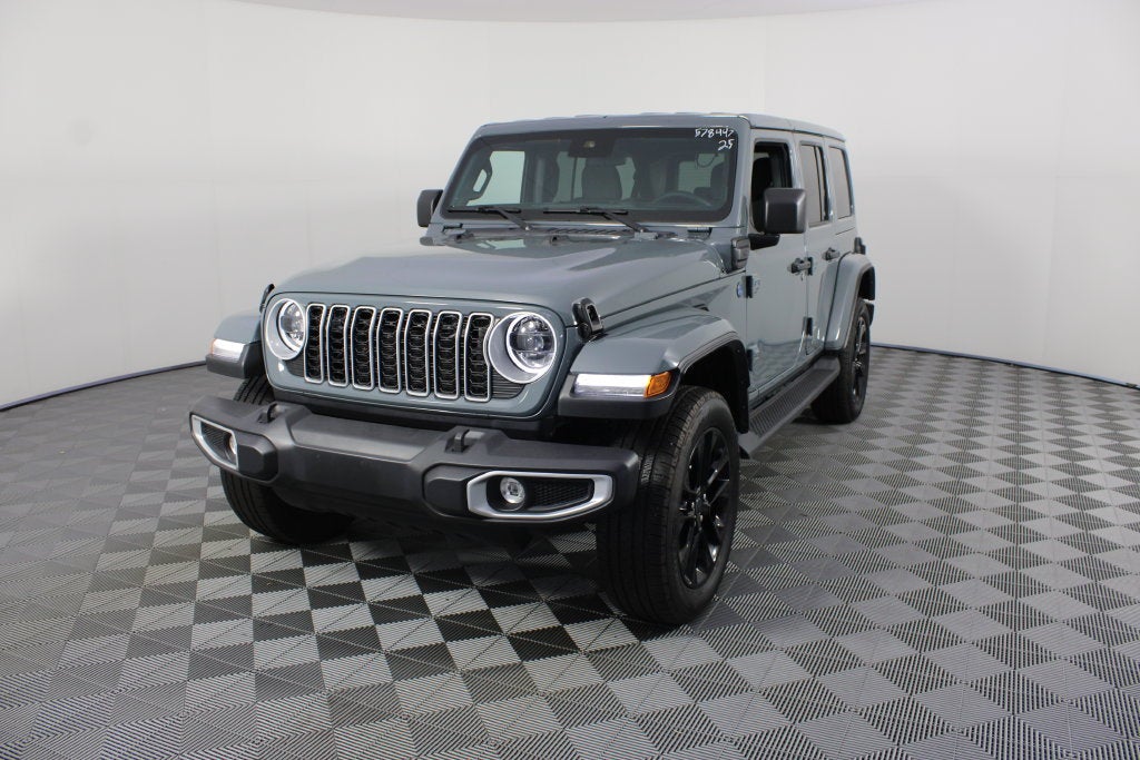 2025 Jeep Wrangler 4xe Sahara