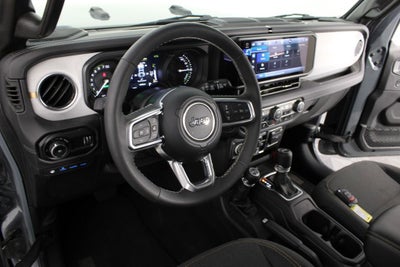 2025 Jeep Wrangler 4xe Sahara