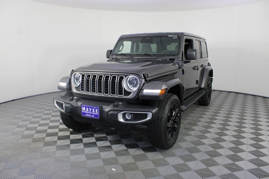 2025 Jeep Wrangler 4xe Sahara