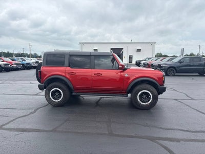 2023 Ford Bronco Base