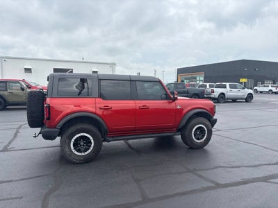 2023 Ford Bronco Base