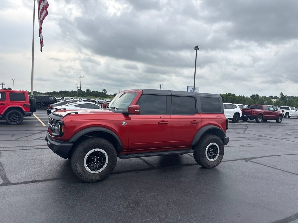 2023 Ford Bronco Base