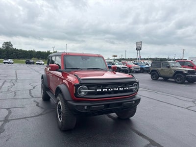 2023 Ford Bronco Base