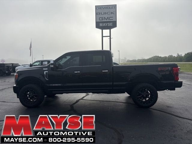 2017 Ford Super Duty F-250 SRW Lariat