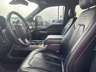 2017 Ford Super Duty F-250 SRW Lariat