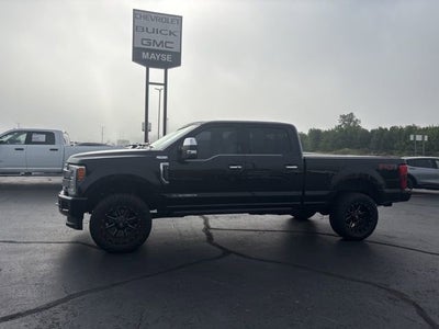 2017 Ford Super Duty F-250 SRW Lariat