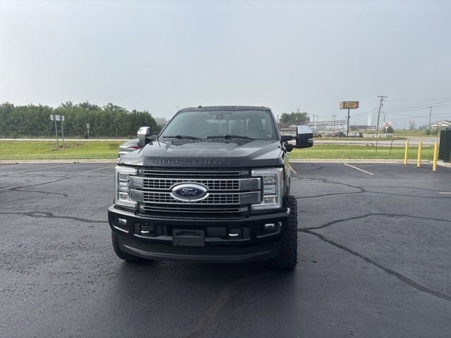2017 Ford Super Duty F-250 SRW Lariat