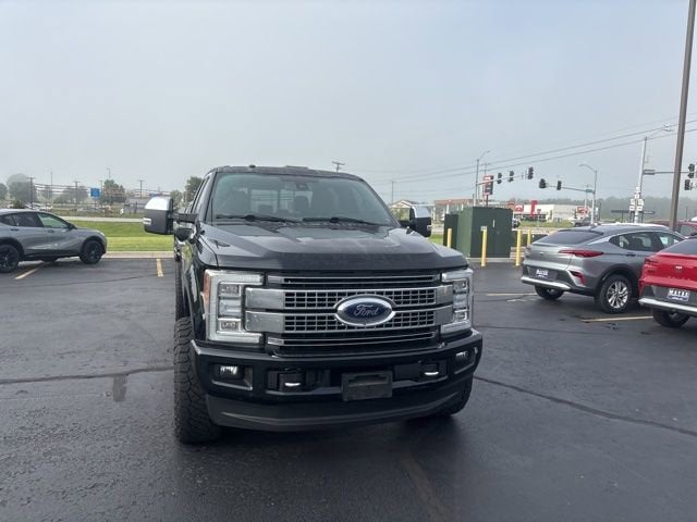 2017 Ford Super Duty F-250 SRW Lariat
