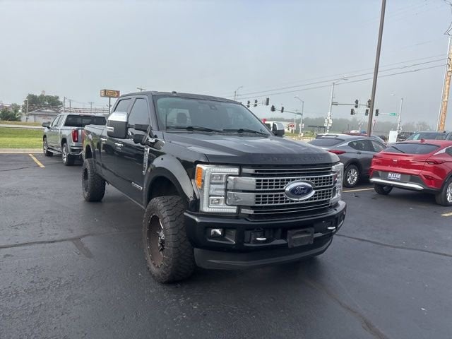 2017 Ford Super Duty F-250 SRW Lariat