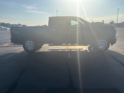 2022 Chevrolet Silverado 2500 HD High Country