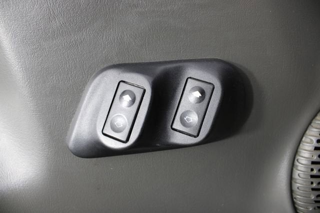 2005 Chevrolet Silverado 1500 Base