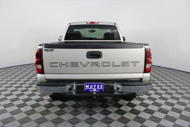 2005 Chevrolet Silverado 1500 Base