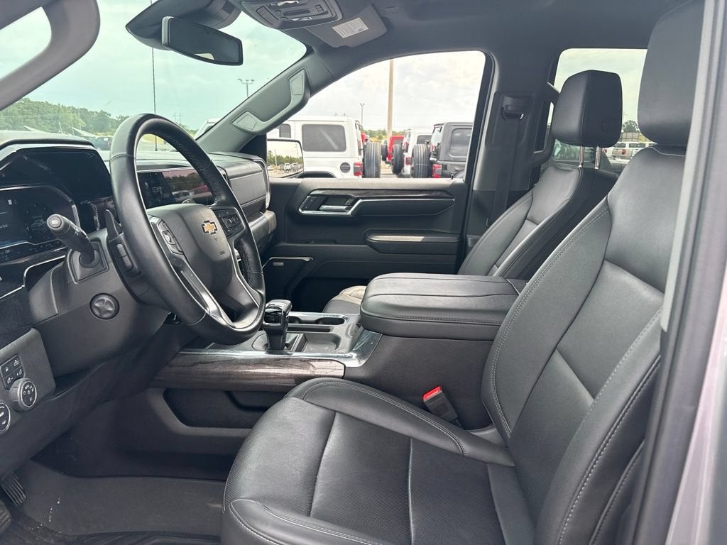 2023 Chevrolet Silverado 1500 LTZ
