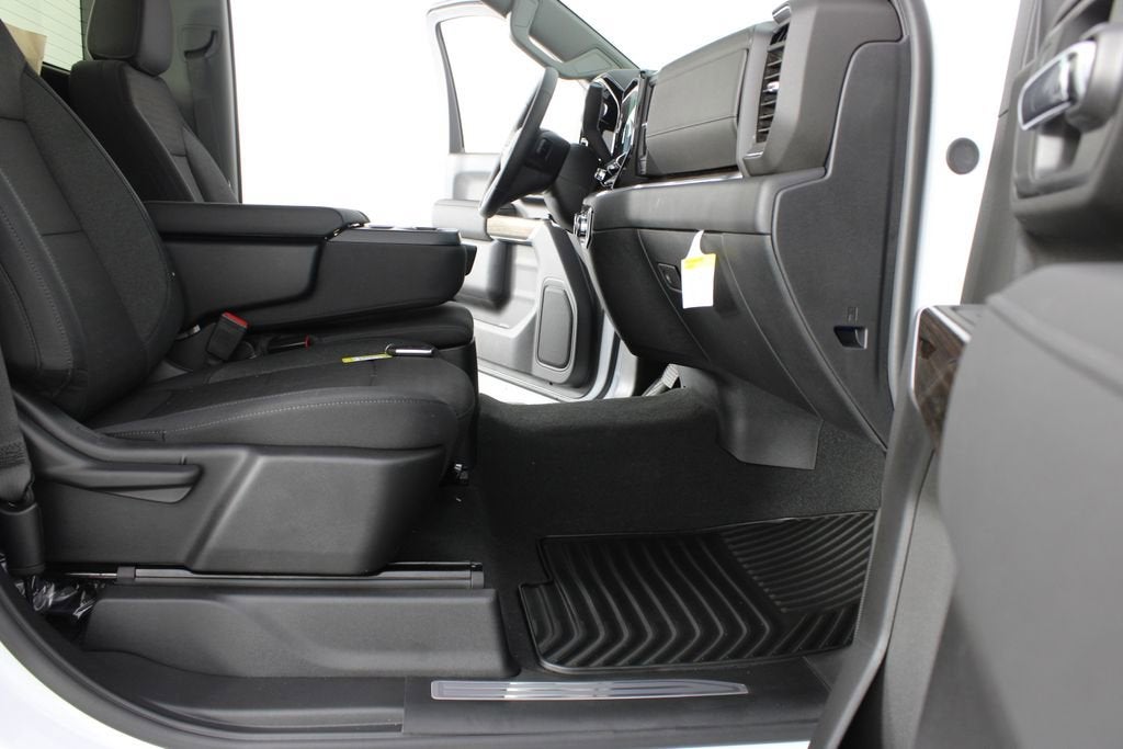 2026 GMC Sierra 3500 HD Chassis Cab SLE