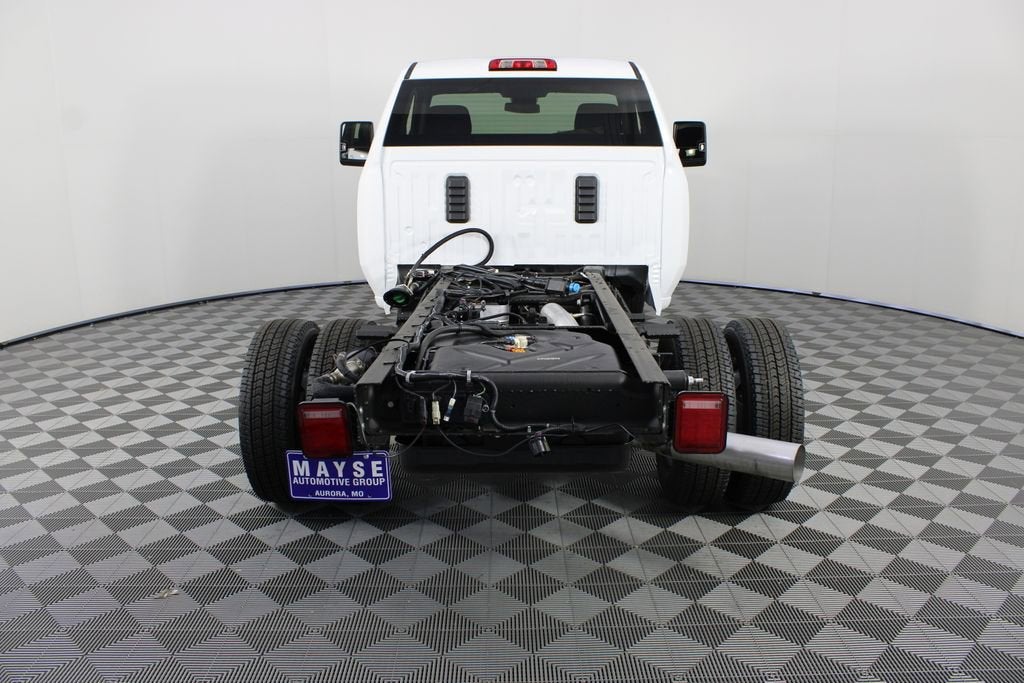 2026 GMC Sierra 3500 HD Chassis Cab SLE