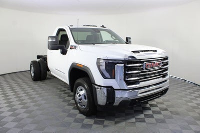 2026 GMC Sierra 3500 HD Chassis Cab SLE