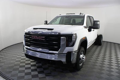 2026 GMC Sierra 3500 HD Chassis Cab Pro