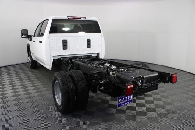 2026 GMC Sierra 3500 HD Chassis Cab Pro
