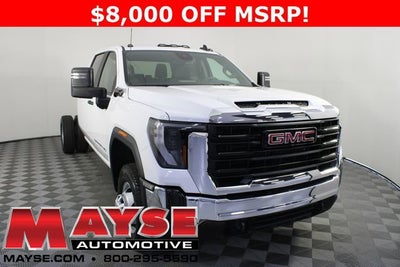 2026 GMC Sierra 3500 HD Chassis Cab Pro