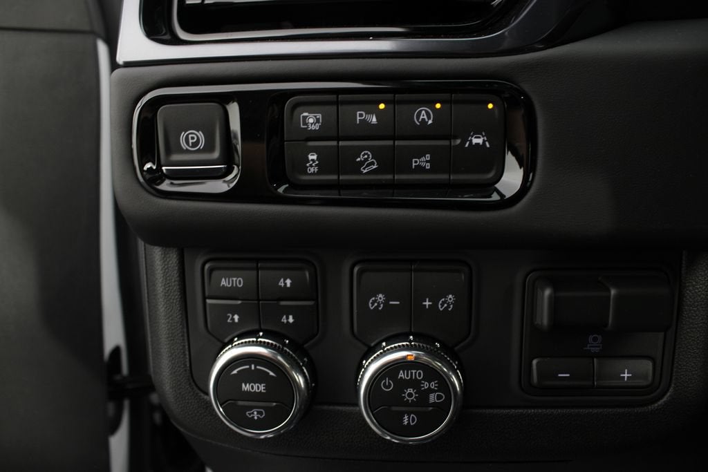 2026 GMC Yukon XL AT4 Ultimate