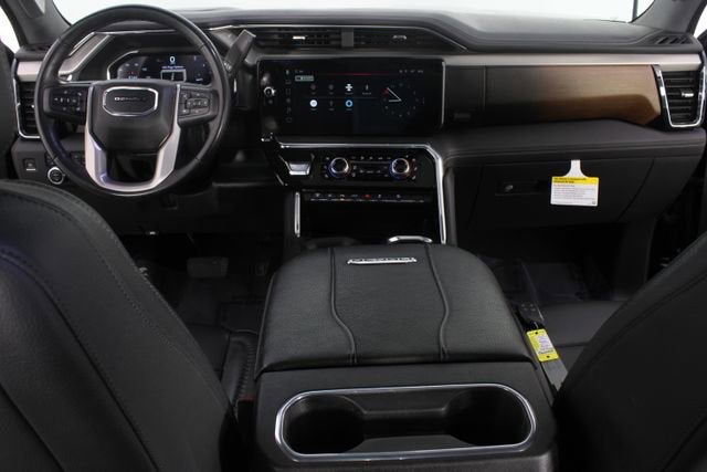 2025 GMC Sierra 3500 HD Denali