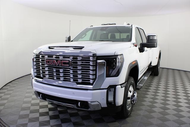 2026 GMC Sierra 3500 HD Denali DRW
