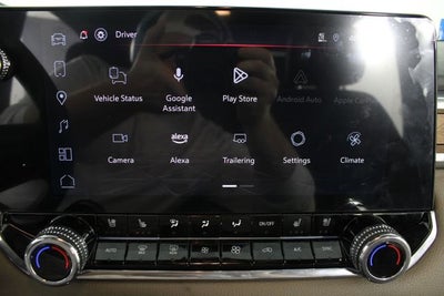 2024 GMC Canyon Denali