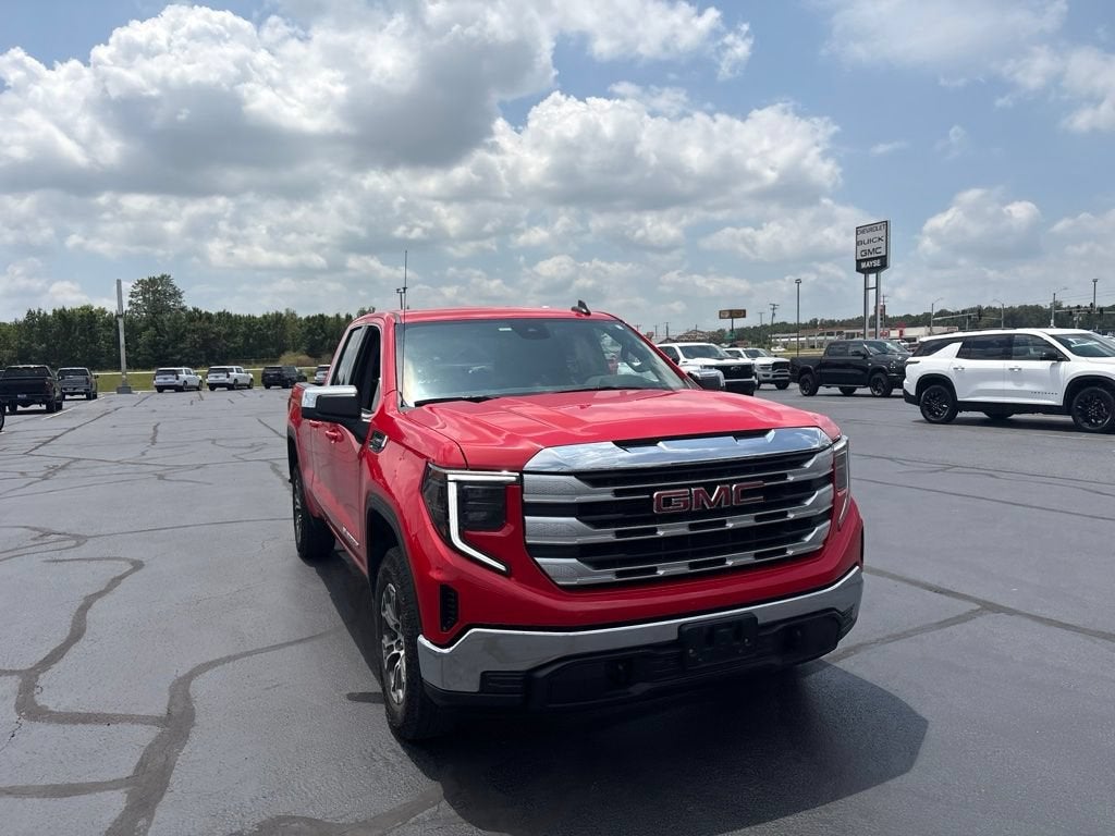 2025 GMC Sierra 1500 SLE