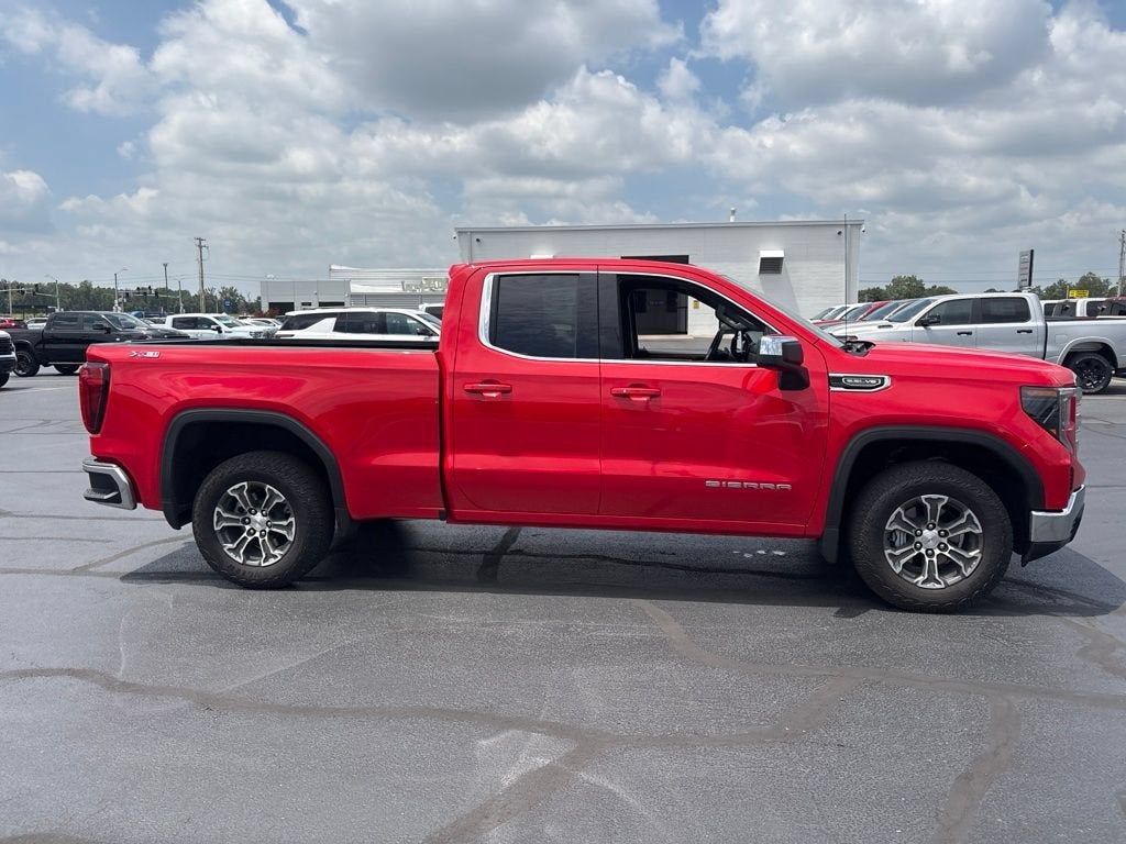 2025 GMC Sierra 1500 SLE