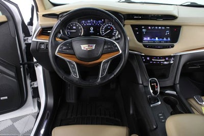 2017 Cadillac XT5 Platinum AWD