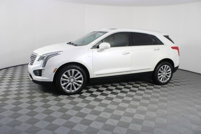 2017 Cadillac XT5 Platinum AWD