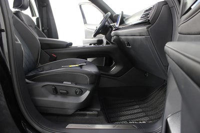 2025 Volkswagen Atlas Cross Sport 2.0T SEL Premium R-Line