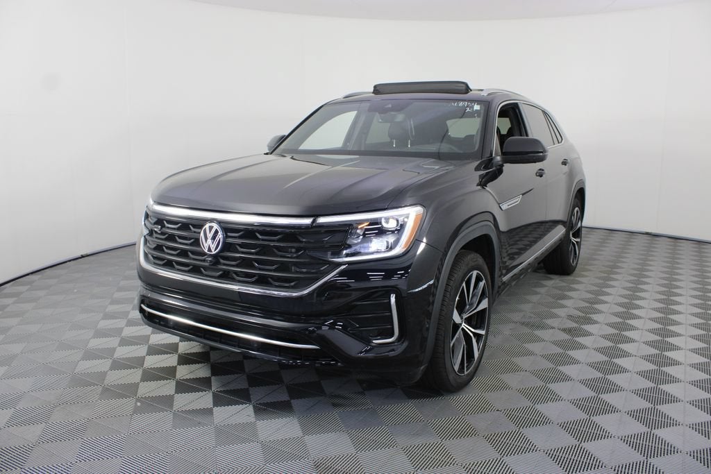 2025 Volkswagen Atlas Cross Sport 2.0T SEL Premium R-Line