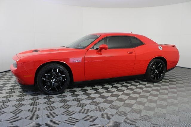 2016 Dodge Challenger R/T Plus