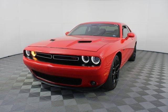 2016 Dodge Challenger R/T Plus