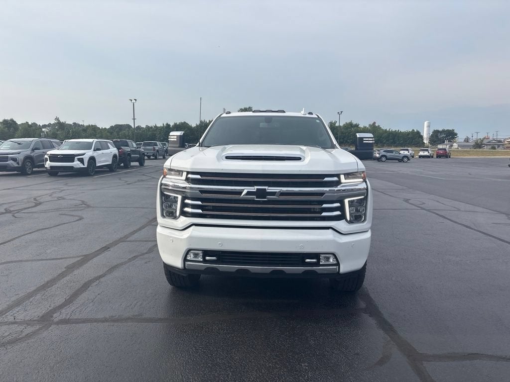 2023 Chevrolet Silverado 3500 HD High Country