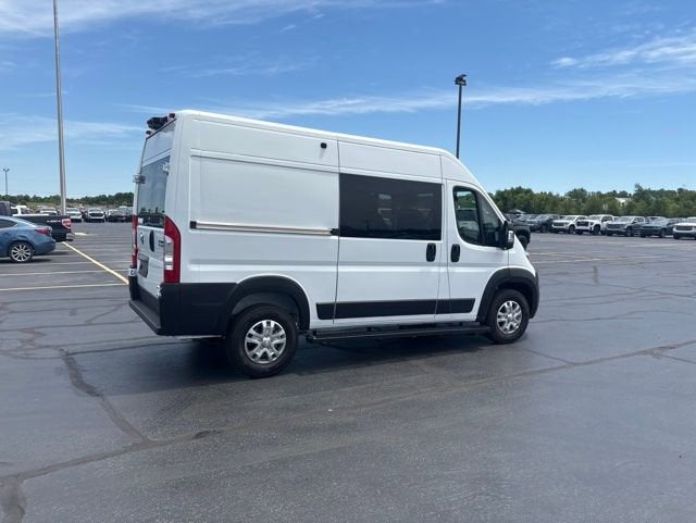 2025 RAM ProMaster Cargo Van SLT