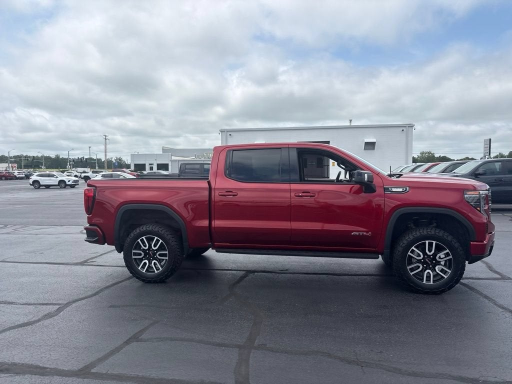2024 GMC Sierra 1500 AT4