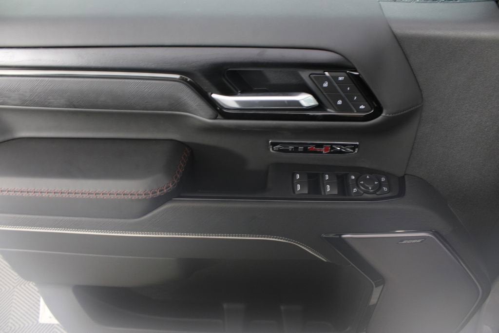 2026 GMC Sierra 1500 AT4X - Photo 17