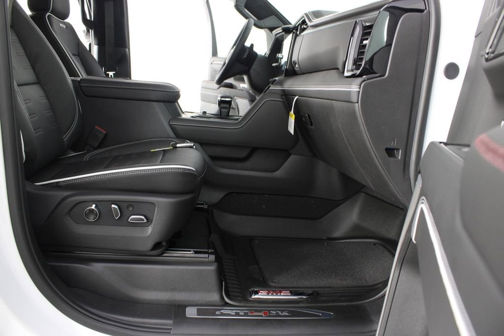 2026 GMC Sierra 1500 AT4X - Photo 26