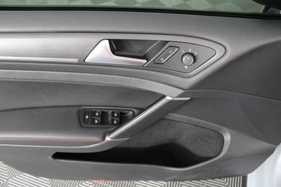 2021 Volkswagen Golf GTI S