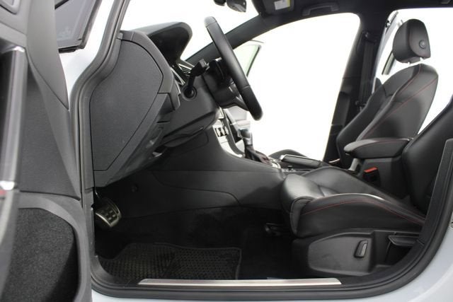 2021 Volkswagen Golf GTI S